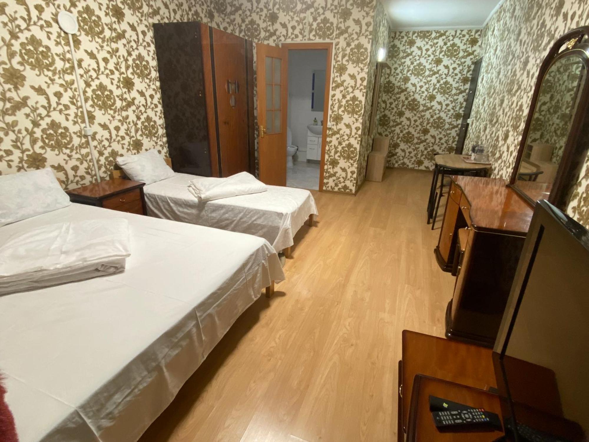 4 Seasons Hotel Boryspilʼ Екстериор снимка